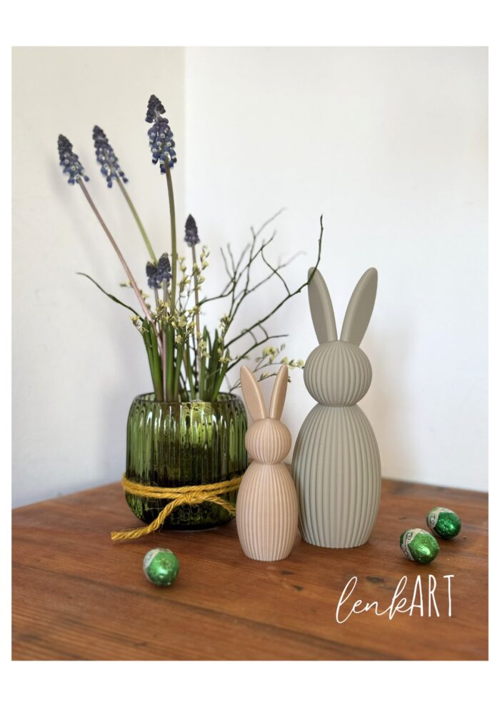 Kleiner Hase mit Schwänzchen